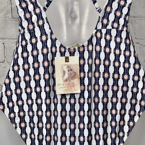 Jessica Simpson Small Venice Beach Plunging Strappy One-Piece Swimsuit NWT - Picture 8 of 10